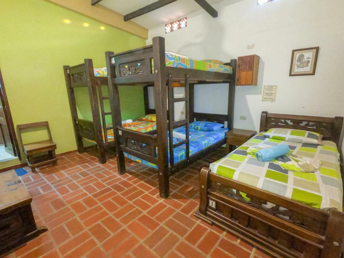 Hostal La Casa De Felipe Taganga Exterior photo